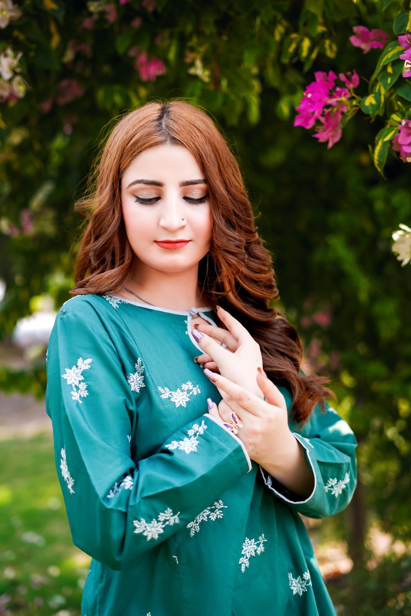 2 PC | Embroidery Lawn - Bellissimo Outfit