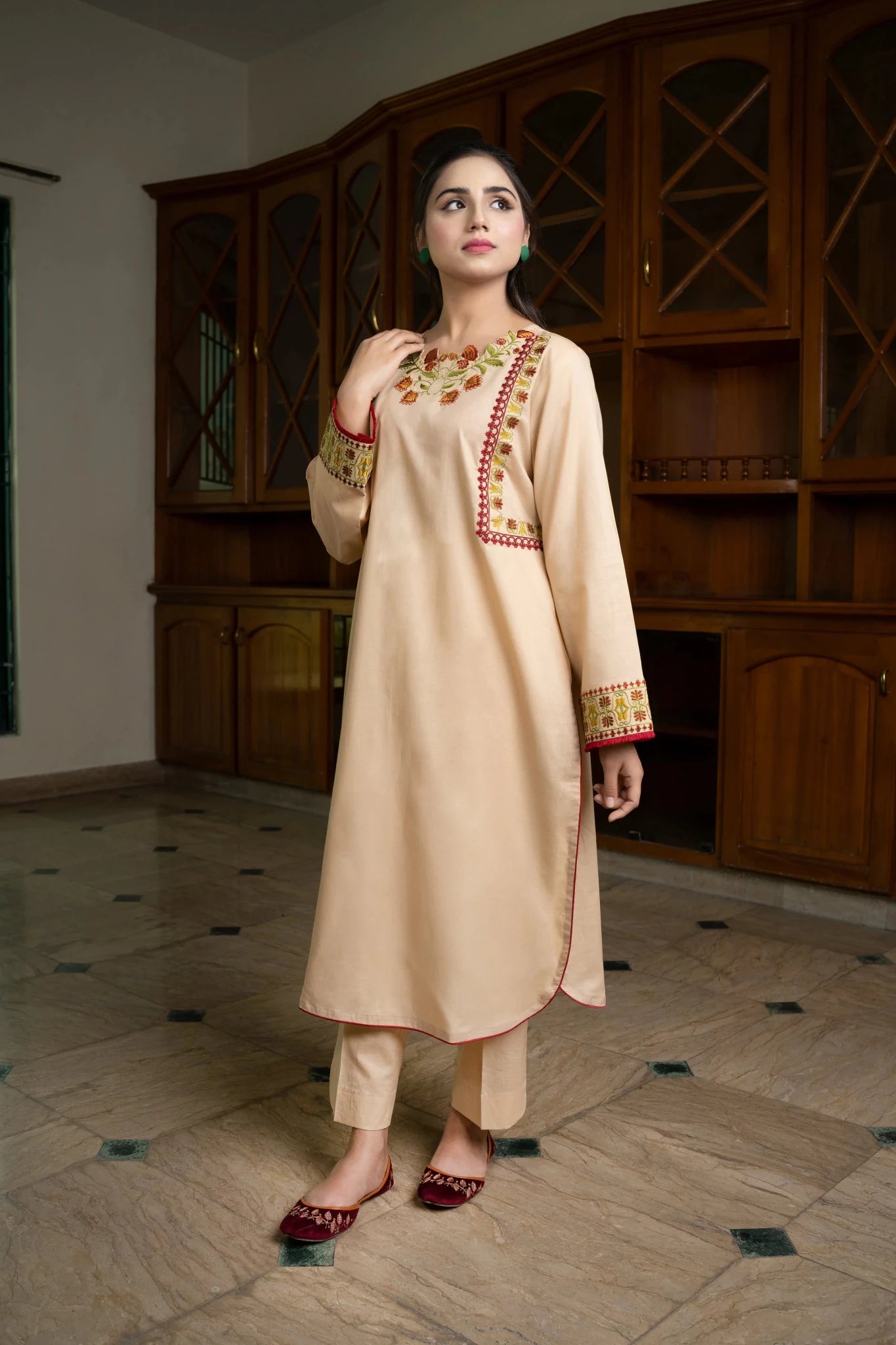 2 PC | Embroidery Lawn Suit - Bellissimo Outfit