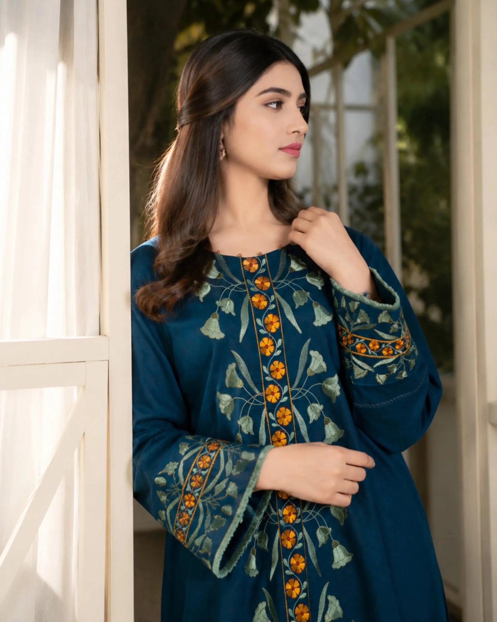 2 PC | Embroidery Lawn Suit - Bellissimo Outfit