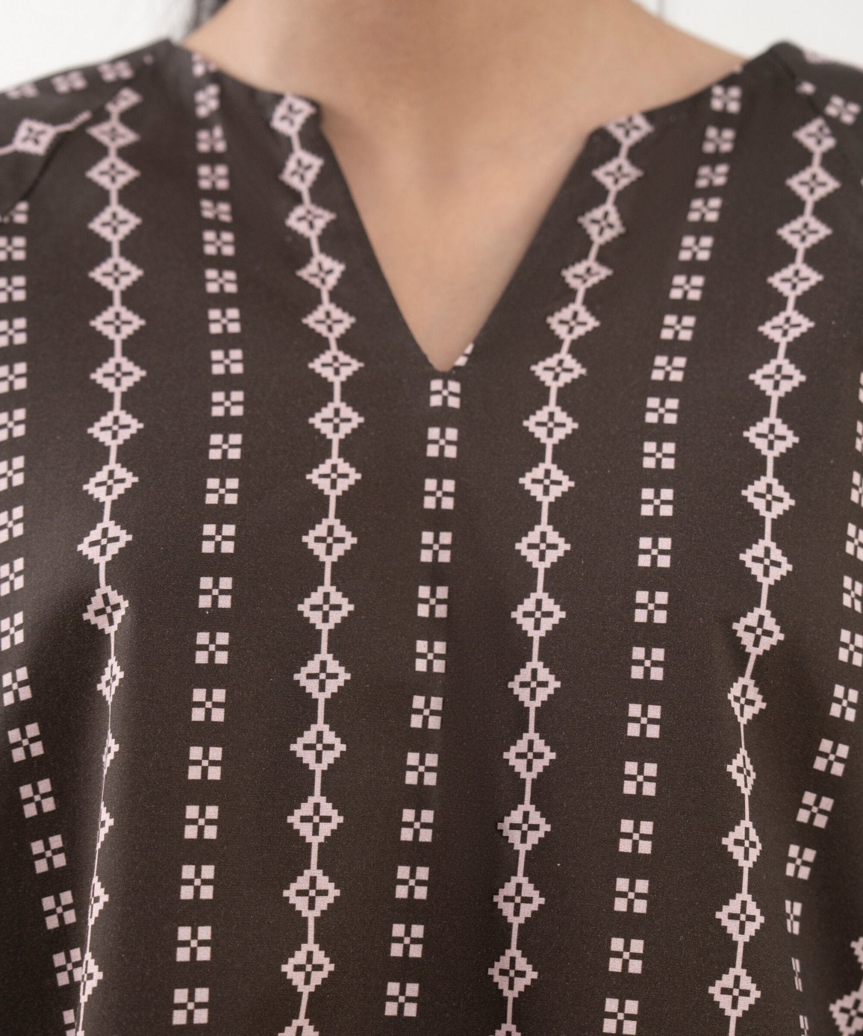 2 PC | Printed Cotton | Unstitched - Bellissimo Outfit