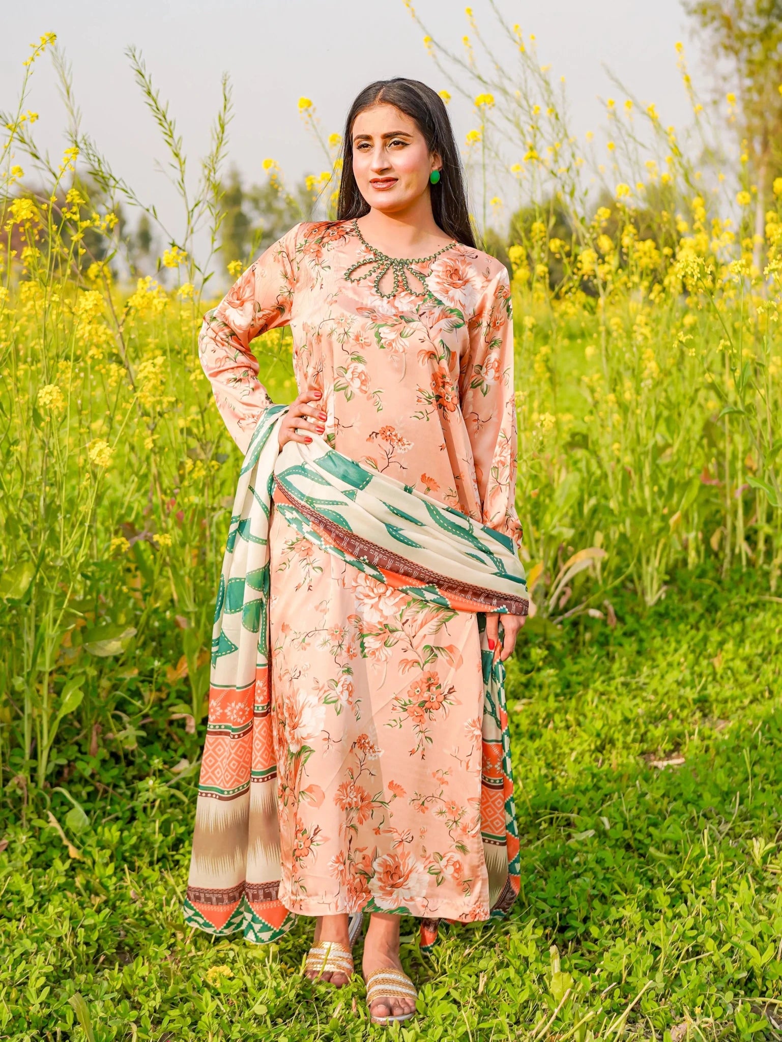 2 PC | Printed Lawn Suit - Bellissimo Outfit