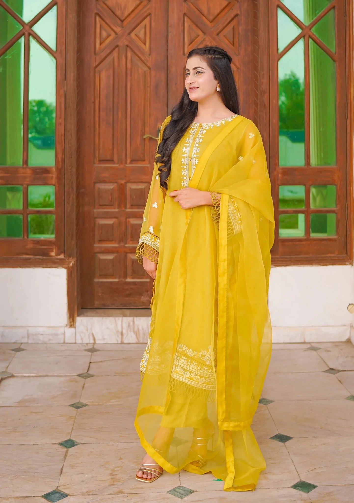 2 PC | Pure Organza Embroidered Suit - Bellissimo Outfit