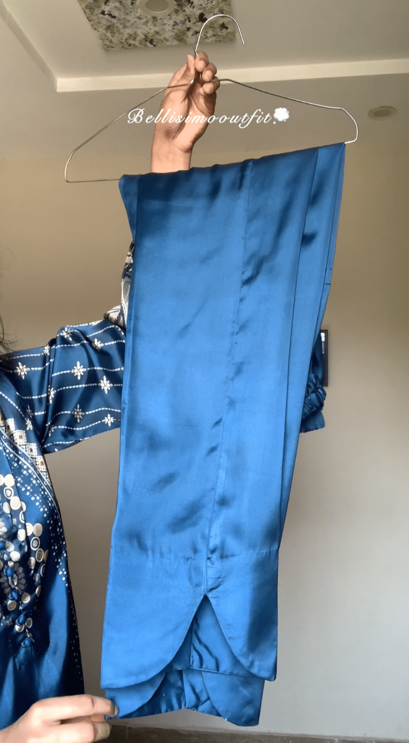 2 PC | Shamooz Silk Printed Suit - Bellissimo Outfit