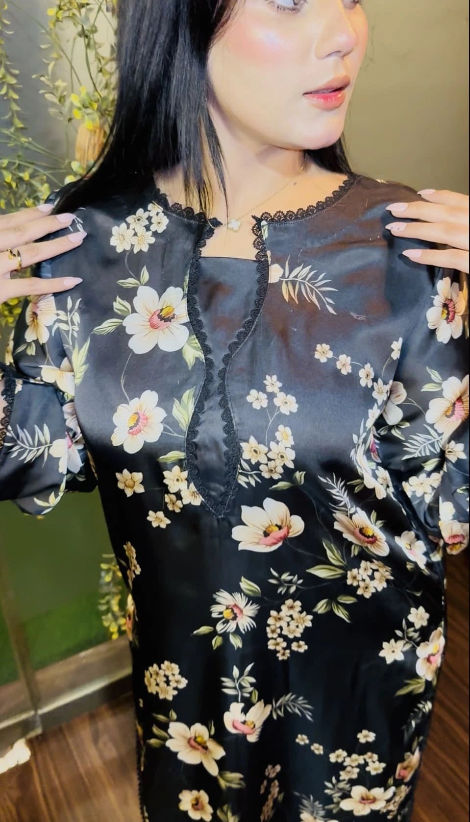 2 PC | Shamooz Silk Printed Suit - Bellissimo Outfit