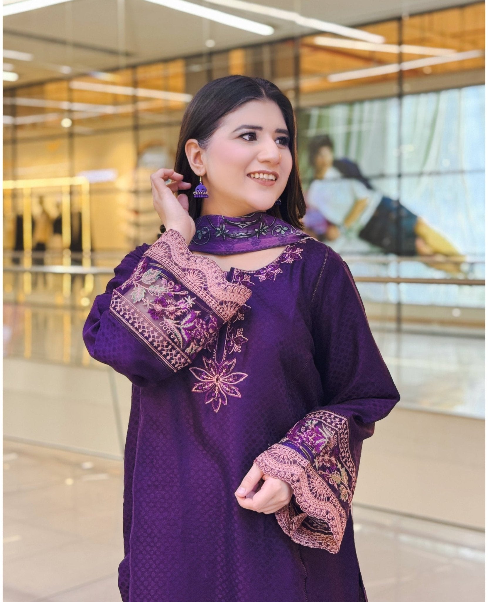 3 PC | Embroidery Lawn Suit - Bellissimo Outfit