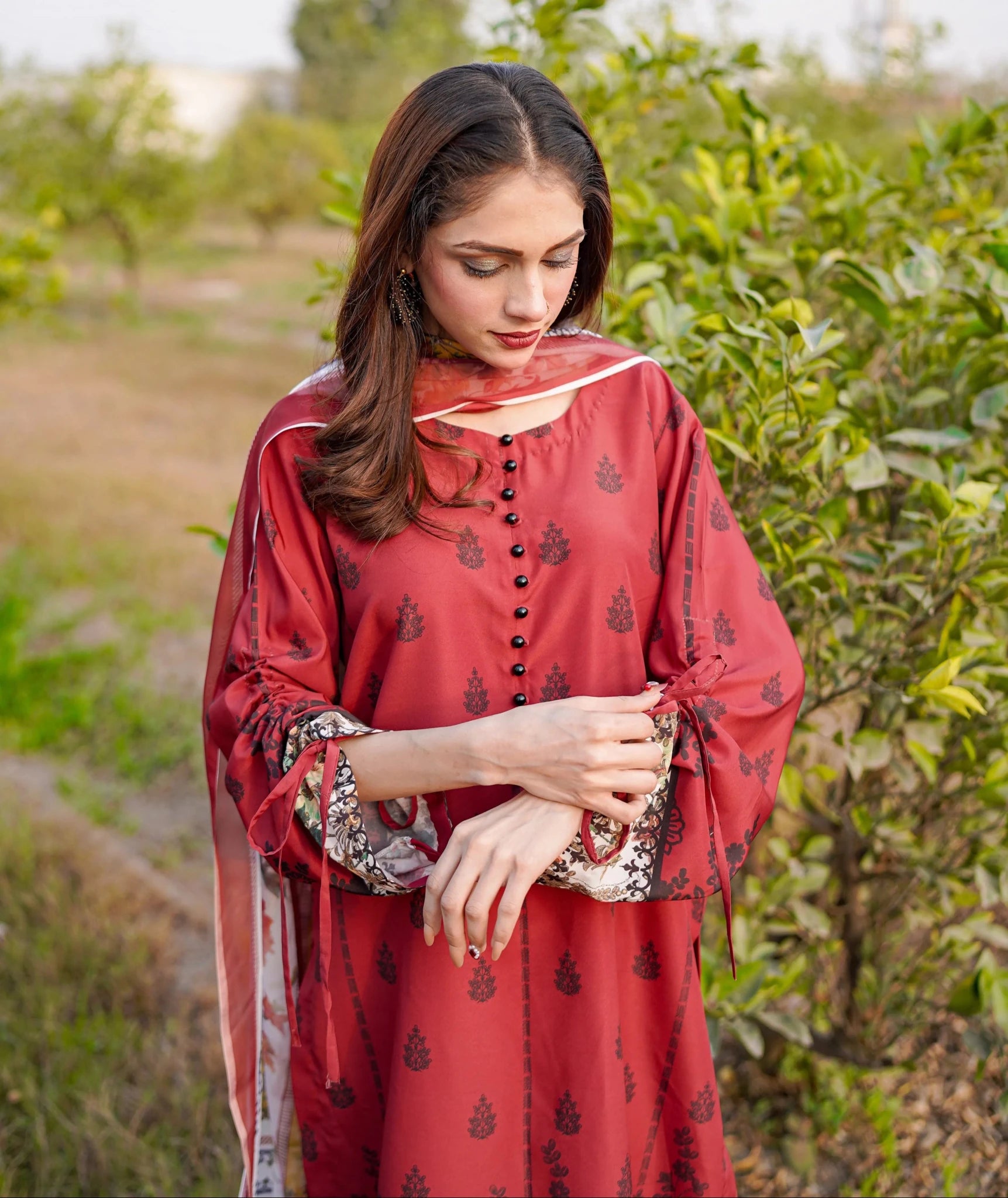 3 PC | Printed Lawn Suit - Bellissimo Outfit