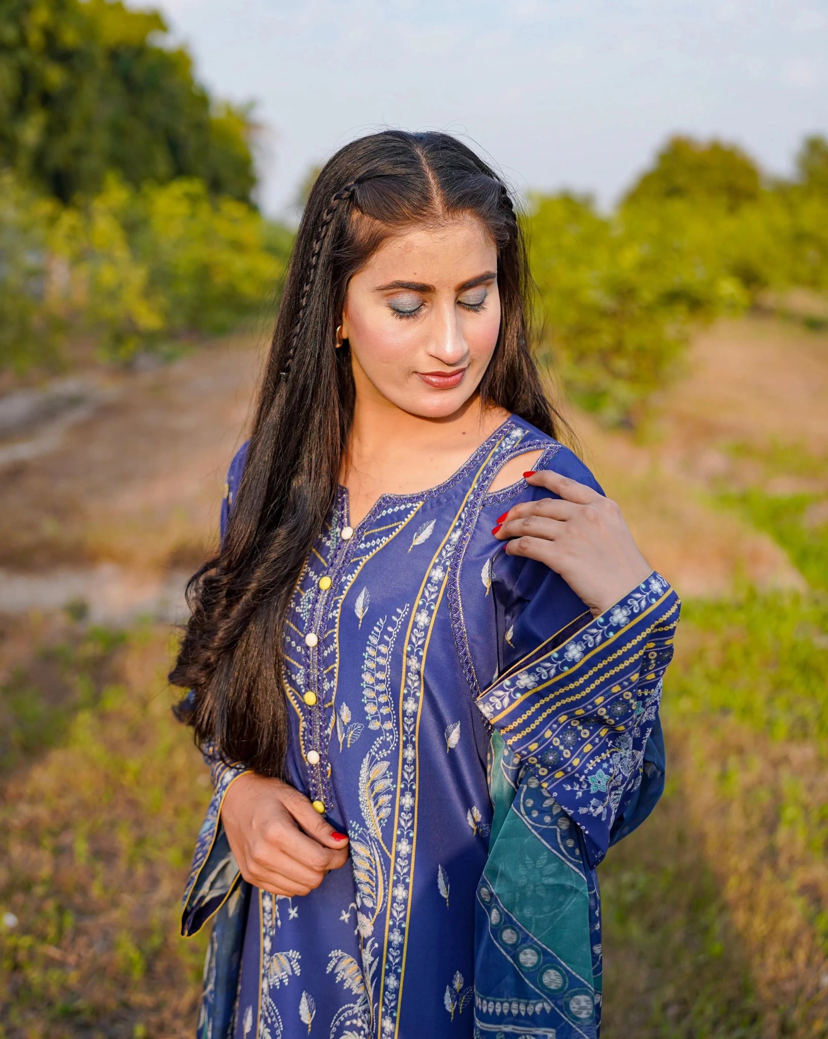 3 PC | Printed Lawn Suit - Bellissimo Outfit